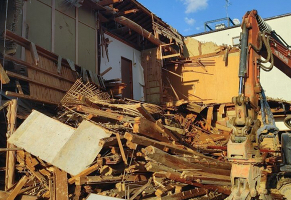 木造・石積み解体