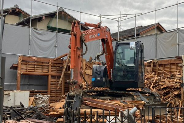 土佐市木造住宅解体